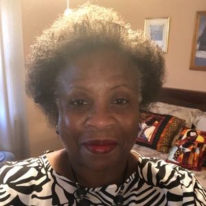 Meet your Posher, Sharon